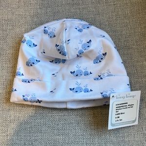 Kissy kissy whale wishes SM hat NWT